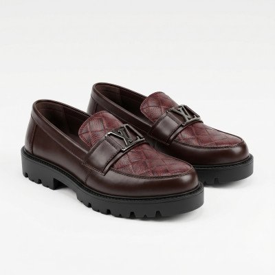 Luxury Textured Leather Loafers with Bold Metal Accent & Chunky Grip Sole - marron